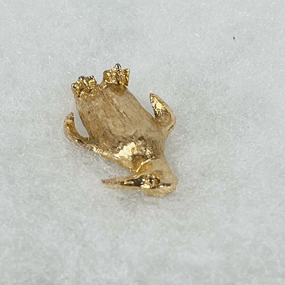 Penguin Brooch - Picture 4 of 9